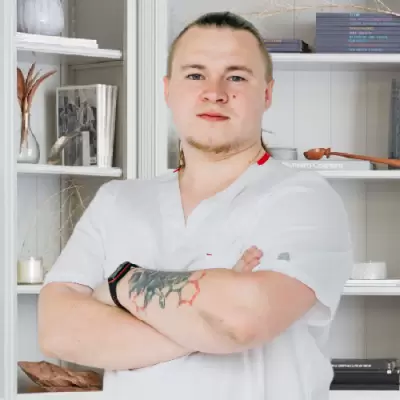 доктор Лопин Николай Николаевич фельдшер клиники «Санати» в Саратове